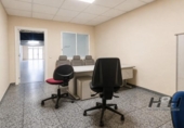 Local comercial Industrial en venta con 179m² en Burjasot, Calle Teodoro Llorente foto