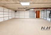 Local comercial Industrial en venta con 179m² en Burjasot, Calle Teodoro Llorente foto