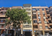 120m² office for sale in Córdoba, in the area of Santiago, Calle Marroquíes photo