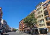 120m² office for sale in Córdoba, in the area of Santiago, Calle Marroquíes photo