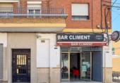 Bar en venta con 157m² en Valencia, en la zona de la Fuente de San Luís, Calle del Actor Antonio Ferrandis foto