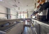 Bar en venta con 157m² en Valencia, en la zona de la Fuente de San Luís, Calle del Actor Antonio Ferrandis foto