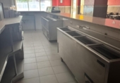 Restaurante en venta con 158m² en Badajoz, en la zona de San Roque, Calle Oropéndola foto