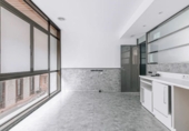 210m² commercial premises for sale in Barcelona, in the area of the Putget and Farró, Ronda del General Mitre photo