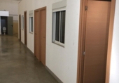 Nau
en lloguer
amb 200m² a Sevilla foto