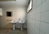 Taller en venta con 285m² en Valdepeñas foto