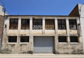 Local comercial en venta con 374m² en Mont-roig del Camp foto