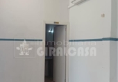 Local comercial en alquiler con 111m² en Mairena del Alcor foto