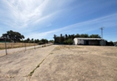 Nave Industrial en venta con 300m² en Badajoz foto