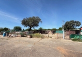 Nave Industrial en venta con 300m² en Badajoz foto