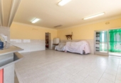 Restaurant
en venda
amb 464m² a Oriola, Calle Espinos foto