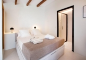 Edificio en venta con 317m² en Denia foto