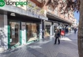 Local comercial
en venda
amb 64m² a Granada, a la zona de Santa Adela, Calle Flandes foto