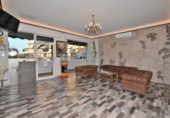 81m² hair salon for sale in Benalmádena, photo