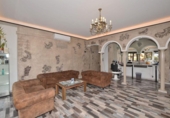 81m² hair salon for sale in Benalmádena, photo