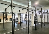 Local comercial en venta con 152m² en Valencia, en la zona de Ayora, Avenida del Puerto foto