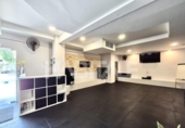 Local comercial en venta con 152m² en Valencia, en la zona de Ayora, Avenida del Puerto foto
