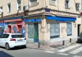 Local comercial en venta con 32m² en Madrid, en la zona de Cármenes, calle de carlos fuentes, 28047 foto