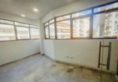 Oficina en venta con 87m² en Marbella, Plaza Naranjos foto