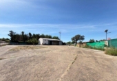 Nave Industrial en venta con 300m² en Badajoz foto