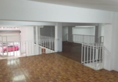 Local comercial en venta con 235m² en Santa Cruz de Tenerife, en la zona de El Perú, Calle Doctor Alberto de Armas foto