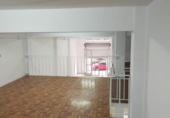 Local comercial en venta con 235m² en Santa Cruz de Tenerife, en la zona de El Perú, Calle Doctor Alberto de Armas foto
