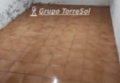 Local comercial en venta con 80m² en Creixell, Carrer de Renau foto