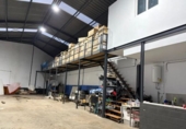 Nau
en venda
amb 273m² a Dos Hermanas foto