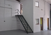 Nave Industrial en venta con 200m² en Marbella foto