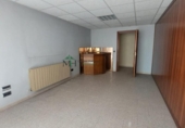 Oficina en venta con 151m² en Nájera, Calle Alesanco foto