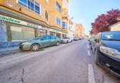 Local comercial en venta con 587m² en Baza, Calle San Sebastián foto