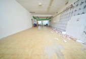 Local comercial en venta con 587m² en Baza, Calle San Sebastián foto