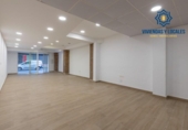 Local comercial en venta con 84m² en Granada, en la zona de Barrio del Boquerón, Calle Rector López Argüeta foto