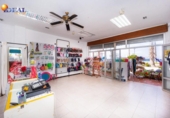 Local comercial
en venda
amb 96m² a Salobreña, Paseo Marítimo foto