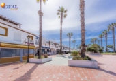 Local comercial
en venda
amb 96m² a Salobreña, Paseo Marítimo foto