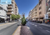Local comercial en venta con 70m² en Granada, en la zona de Barrio de San Antón, Calle San Isidro foto