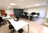 Oficina
en venda
amb 147m² a Còrdova, Calle Historiador Dozy foto