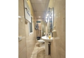 Local comercial en alquiler con 150m² en Madrid, en la zona de Justicia, Calle de Pelayo foto
