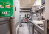 Restaurante en venta con 160m² en Granada, en la zona de Joaquina Eguaras Beiro, Calle Joaquina Eguaras foto