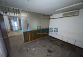 Local comercial
en venda
amb 116m² a Sevilla, a la zona de El Tardón-El Carmen, Plaza Góngora foto