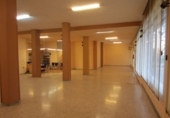 Local comercial en venta con 405m² en la Selva del Camp foto