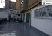 Local comercial en venta con 95m² en Ferrol foto