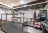 Restaurante en venta con 160m² en Granada, en la zona de Joaquina Eguaras Beiro, Calle Cristóbal de Morales foto