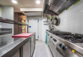 Restaurante en venta con 160m² en Granada, en la zona de Joaquina Eguaras Beiro, Calle Cristóbal de Morales foto