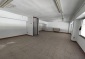 172m² commercial premises for sale in Elda, Avenida Alfonso XIII photo