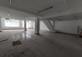 172m² commercial premises for sale in Elda, Avenida Alfonso XIII photo