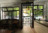 Bar
en venda
amb 61m² a València, a la zona de Marxalenes, Avenida de la Constitución foto