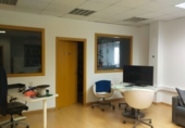 Nave en alquiler con 391m² en Sevilla, en la zona de Palmete foto