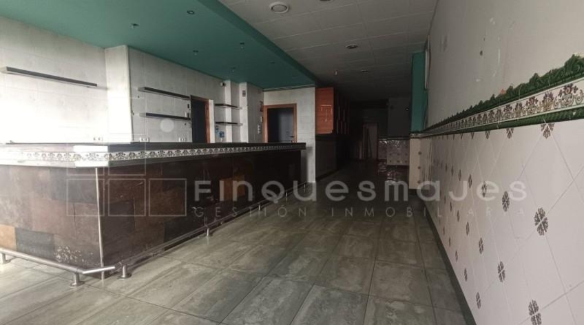Local comercial