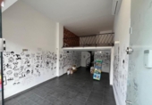 Local comercial en venta con 123m² en Irún, Calle Luis Mariano foto